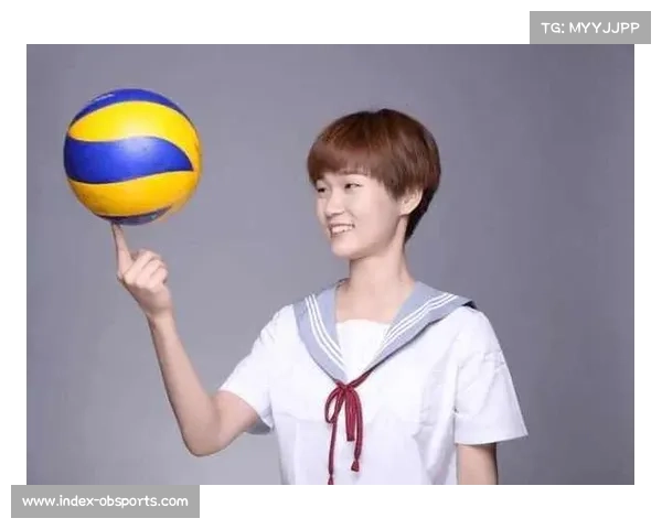 自由人球员里斯将亮相维密时装秀,成首位参与该活动的职业运动员 自由人球员里斯将亮相维密时装秀,成首位参与该活动的职业运动员