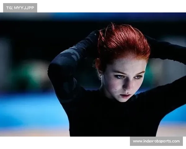 花滑选手摆弄火箭玩偶被指政治宣传,海外网友要求禁赛 花滑选手摆弄火箭玩偶被指政治宣传,海外网友要求禁赛