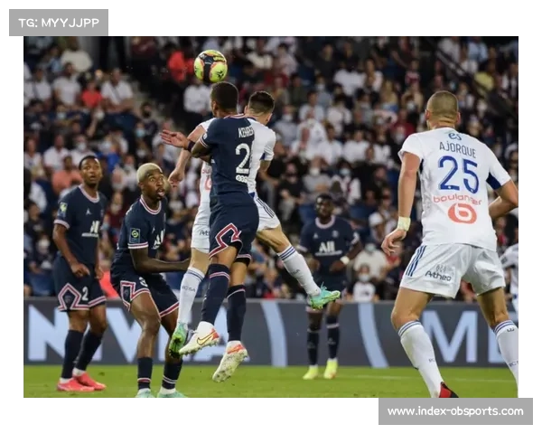布雷斯特拉斯卡里传中，阿若克巧射破门